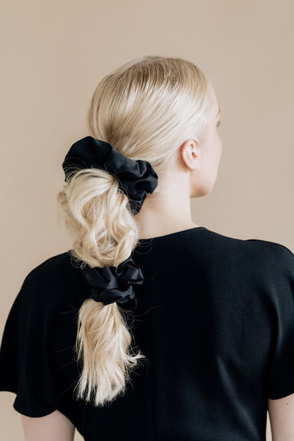 Black Swan Scrunchie